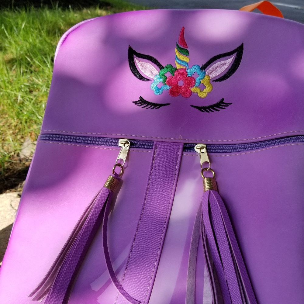 Unicorn Magic Backpack Color changes with Sun - Picture 3 of 4